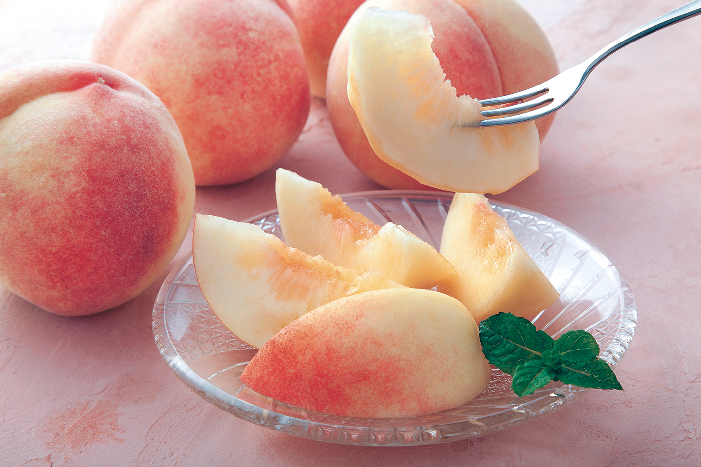 みずみずしく美味しそうな桃